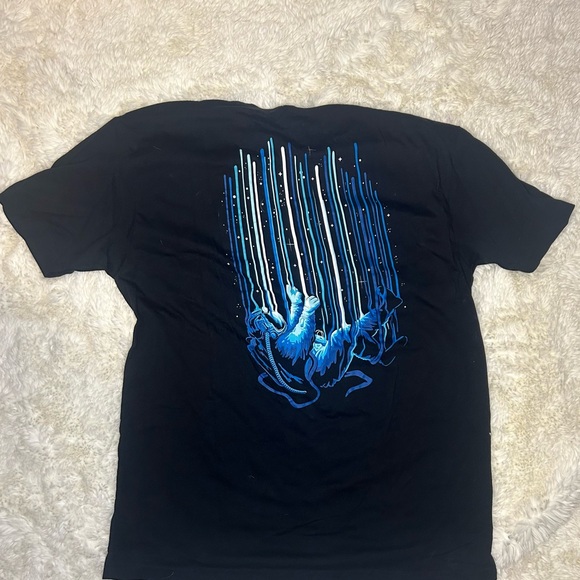 Into the am Tshirt-black-XL-astronaut graphic front and back-stretchy - Picture 5 of 5